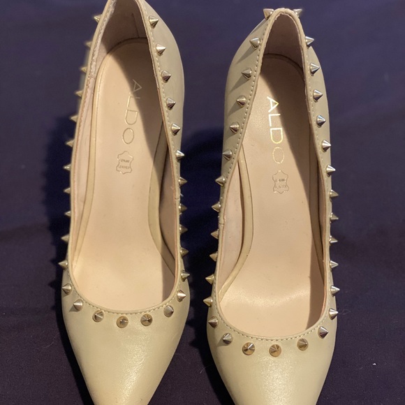WORN ONCE Aldo Studded pumps - Picture 2 of 3